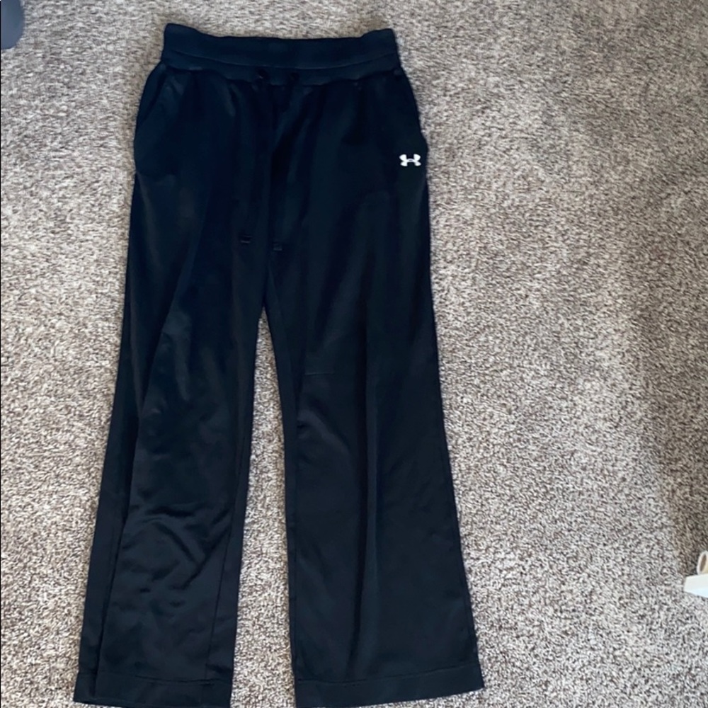 Black Under Armour sweatpants